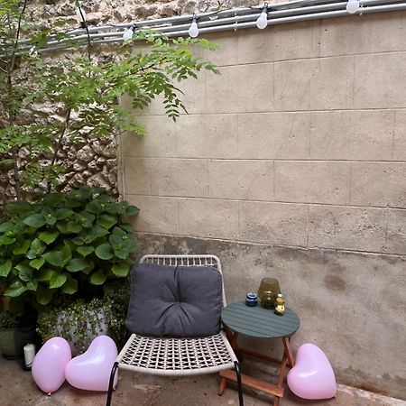 Le Nid D'Isa Bed & Breakfast Hautvillers Bagian luar foto