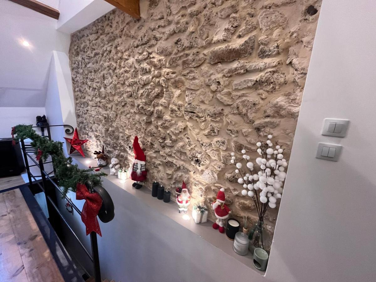 Le Nid D'Isa Bed & Breakfast Hautvillers Bagian luar foto