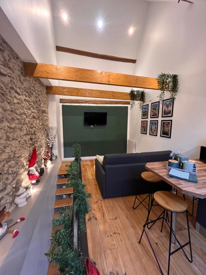 Le Nid D'Isa Bed & Breakfast Hautvillers Bagian luar foto