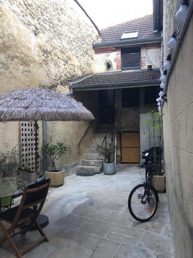 Le Nid D'Isa Bed & Breakfast Hautvillers Bagian luar foto