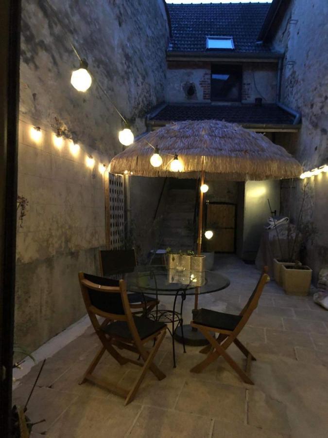Le Nid D'Isa Bed & Breakfast Hautvillers Bagian luar foto