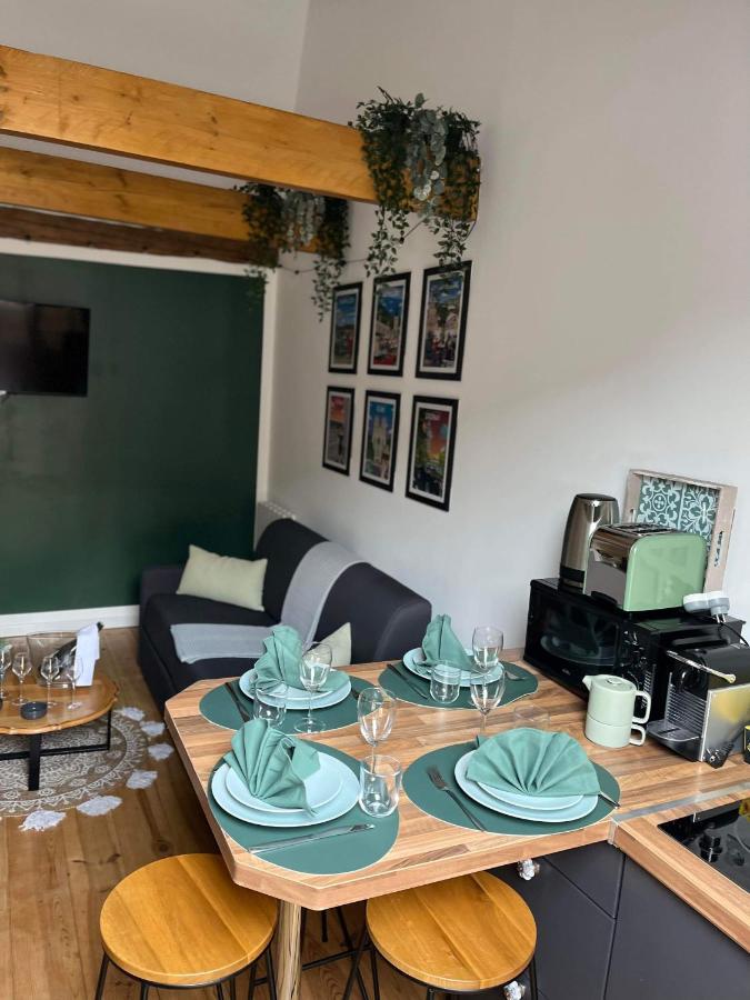 Le Nid D'Isa Bed & Breakfast Hautvillers Bagian luar foto